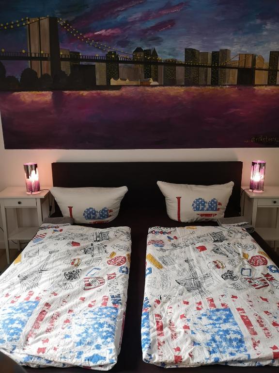 Ferienwohnungen Paris&NY&London room 2